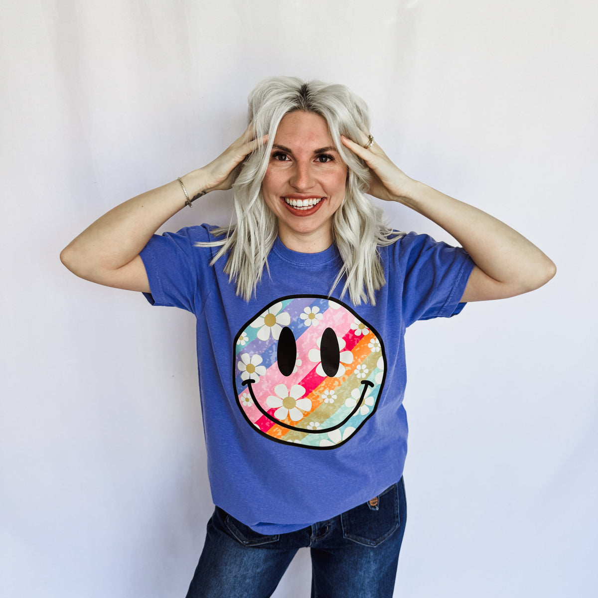 Pre-Order Daisy Stripe Smile Graphic Tee *Final Sale*