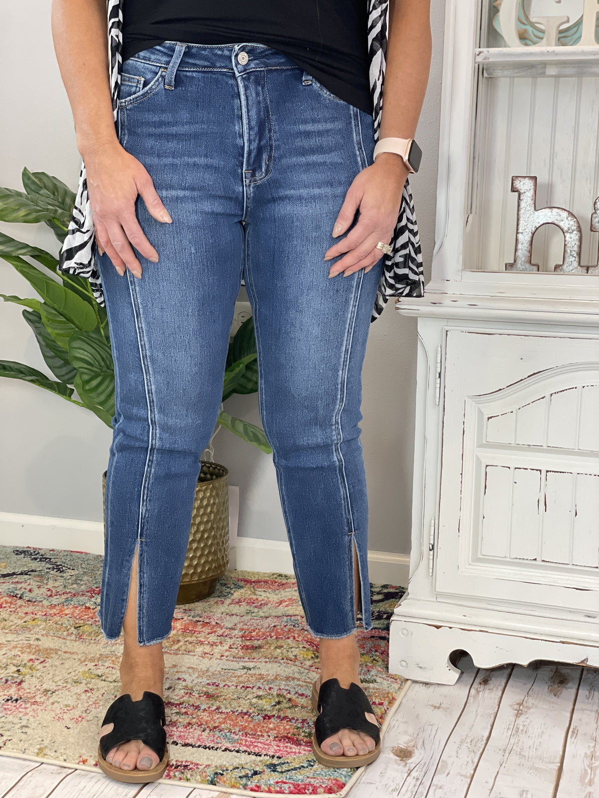 Vervet Jeanne Front Slit Ankle Jean 523 *Final Sale*